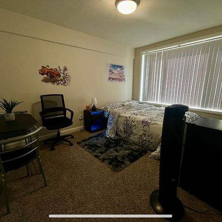 Incredible Find Near Washington Dc - 1 Private Room In Shared Apartment 랜도버 외부 사진