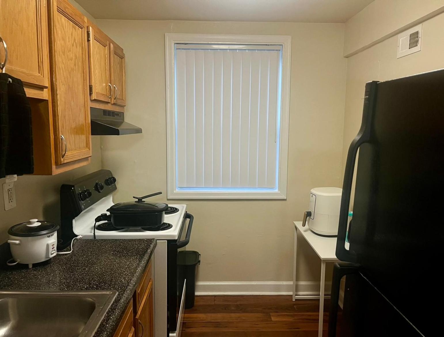 Incredible Find Near Washington Dc - 1 Private Room In Shared Apartment 랜도버 외부 사진