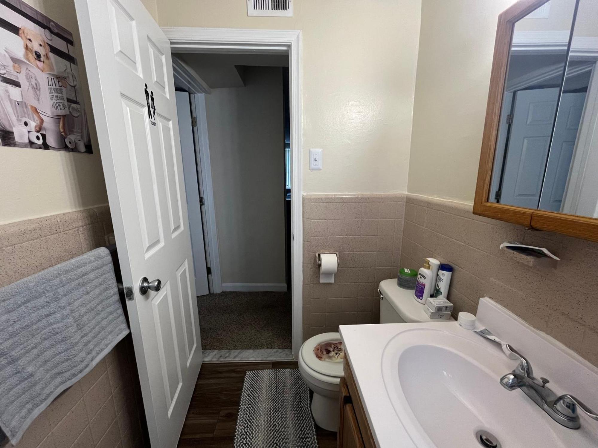 Incredible Find Near Washington Dc - 1 Private Room In Shared Apartment 랜도버 외부 사진